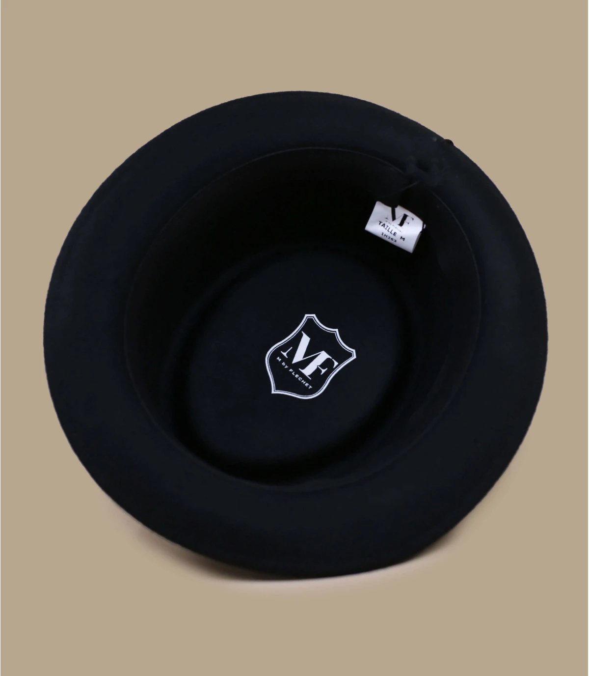 Amalric Noir 7 Amalric Noir â Image 5