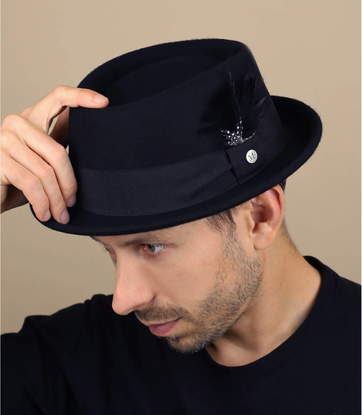 Amalric Noir 3 Amalric Noir