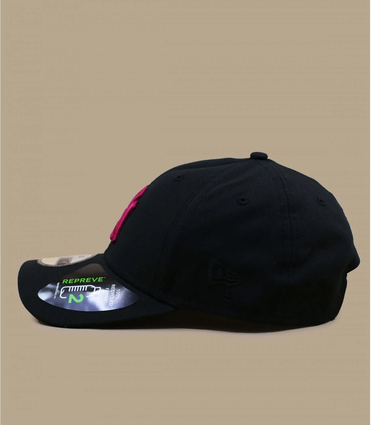 NEW ERA Casquette Black Base 940 NY Pink 5 NEW ERA Casquette Black Base 940 NY Pink – Image 3