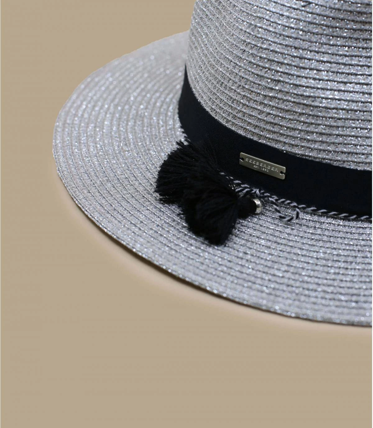 Seeberger Fedora In Shiny Braid Light Grey 5 Seeberger Fedora In Shiny Braid Light Grey – Image 3