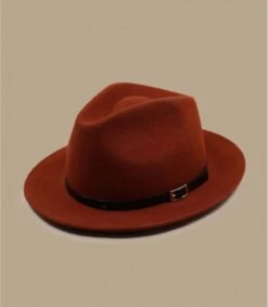 Mila Brique -Stetsoni Magasin lyna brique 2