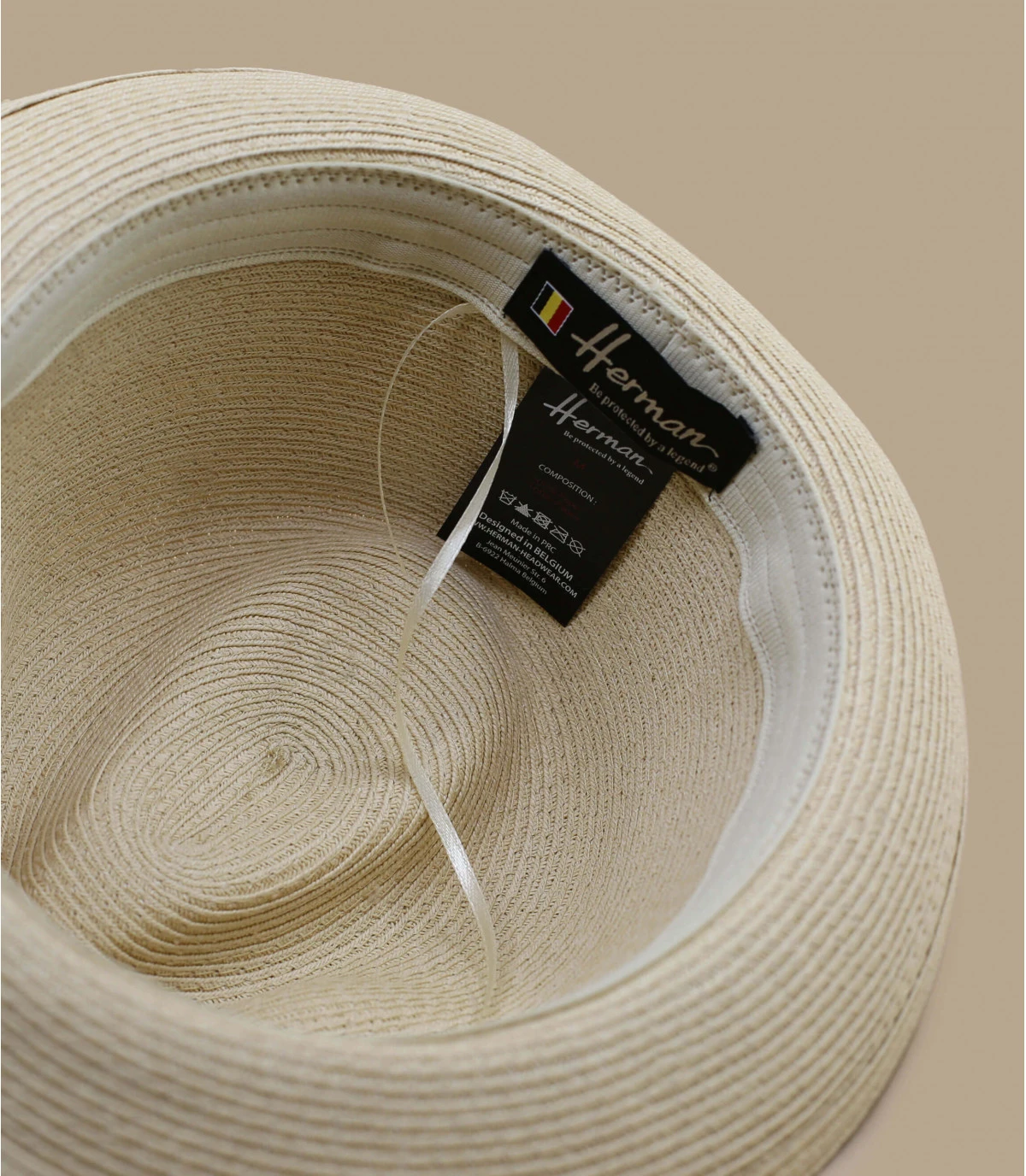 Newman Exotic Black 5 Newman Exotic Black – Image 3