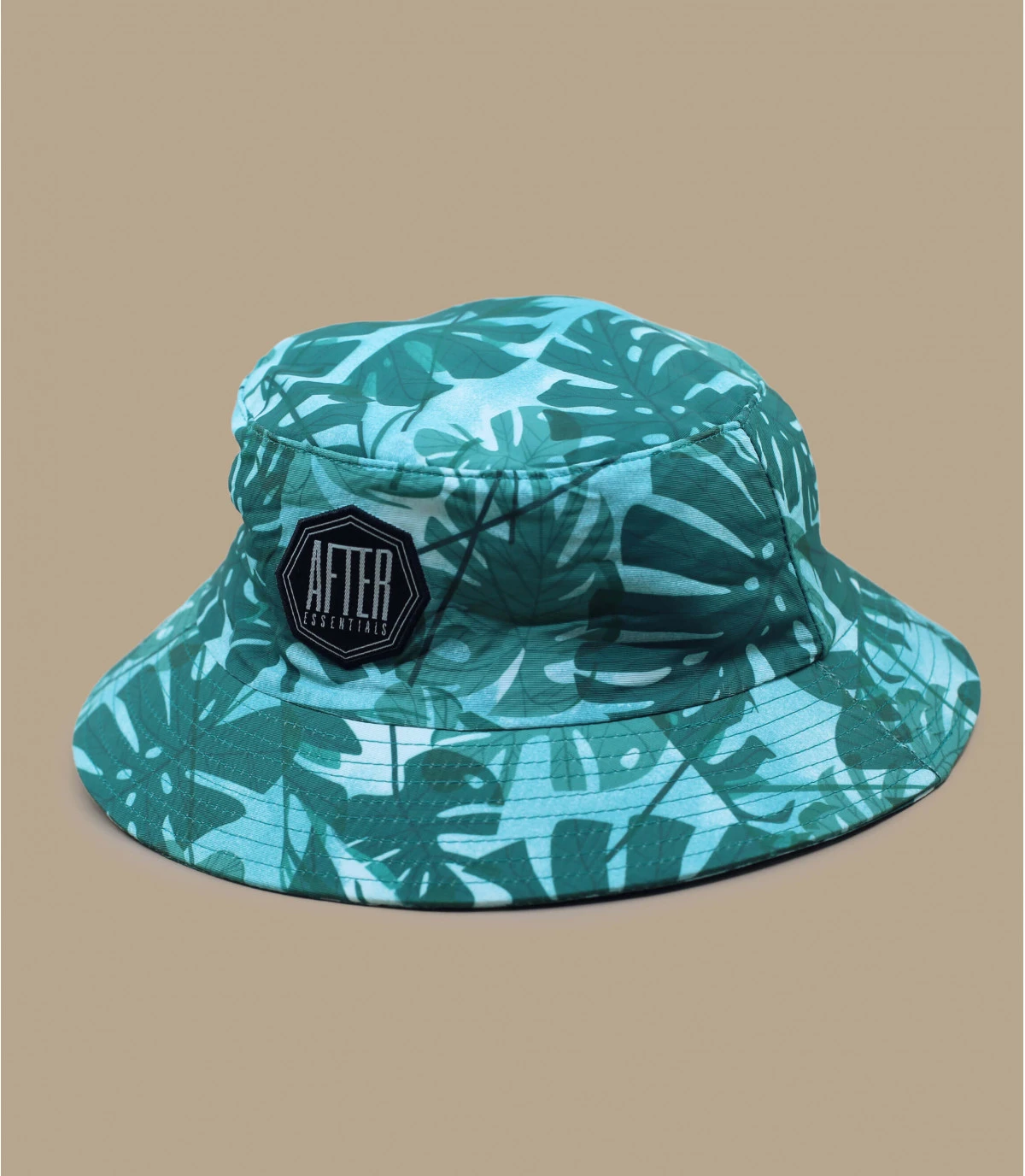 Water Bucket Big Leaves 4 Water Bucket Big Leaves – Image 2